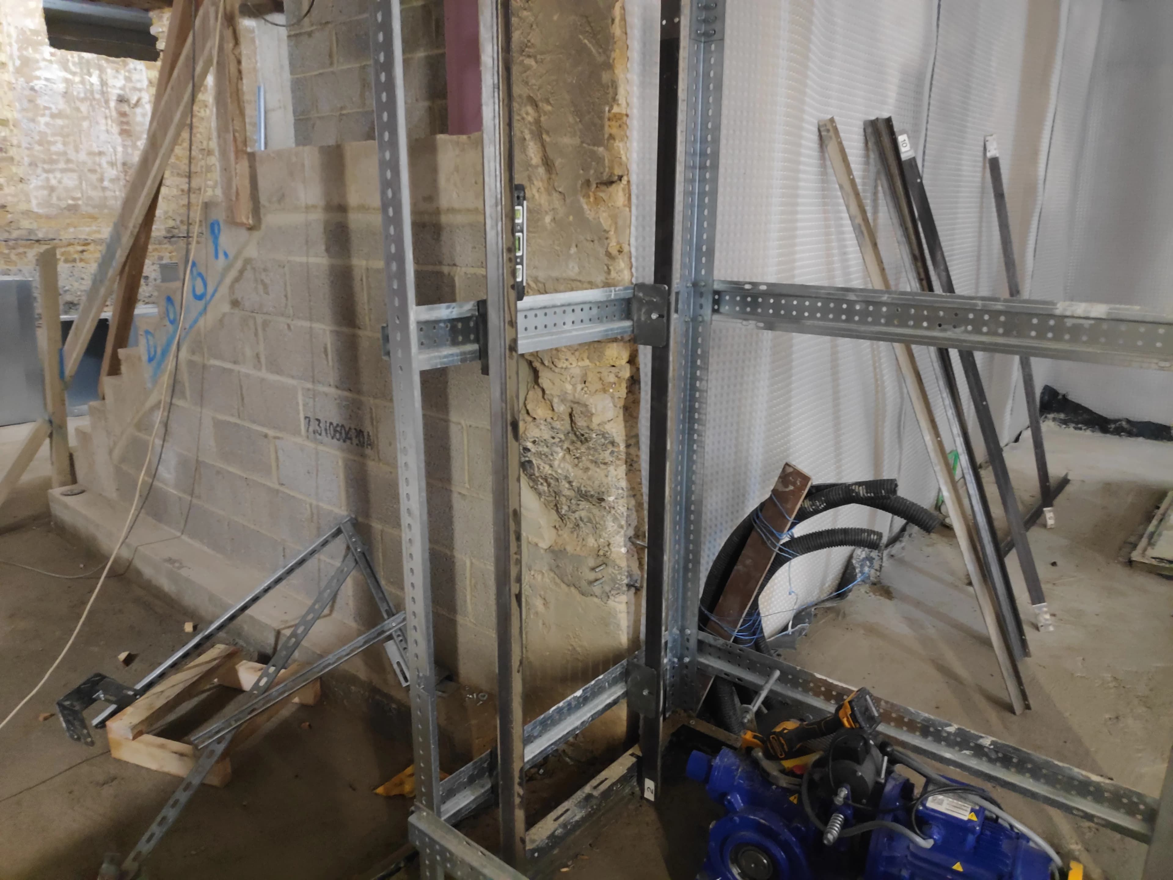 Professional dumbwaiter installation service UK